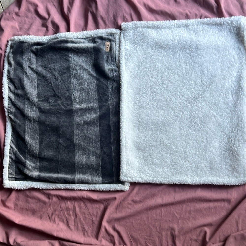 UGG pillow shams, new without tags, came with comforter gray in color